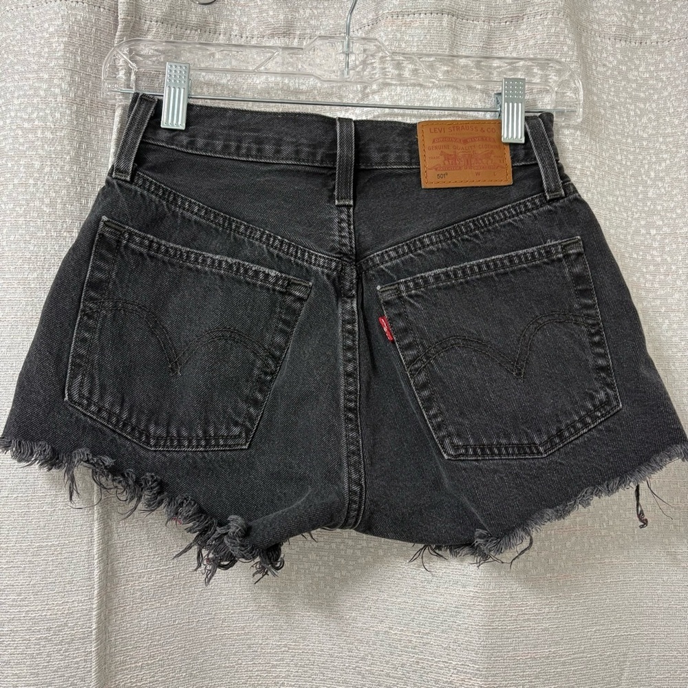Levi's Premium 501 Women's Distressed Black Denim Cut-Off Shorts Button Fly - Picture 2 of 13